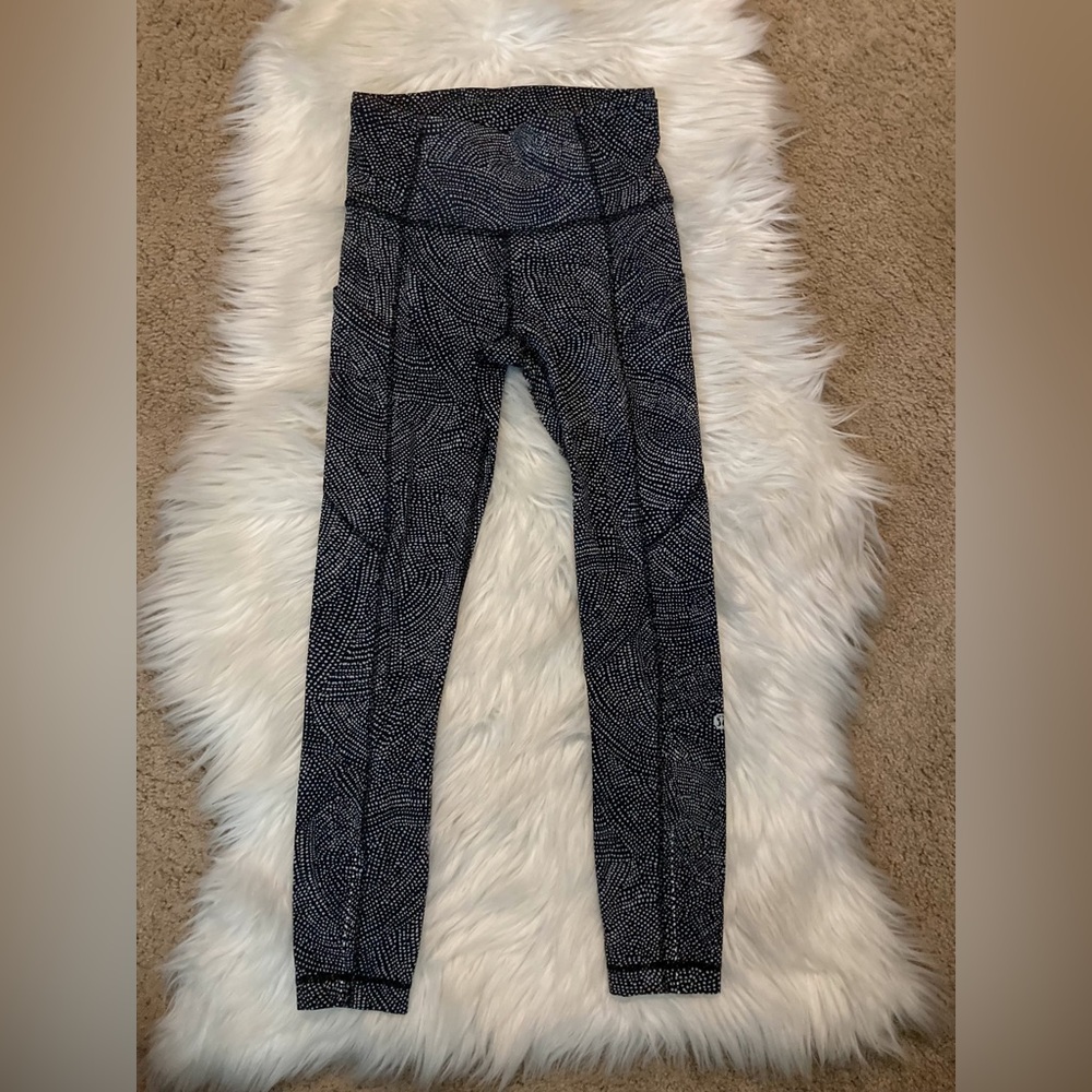 Lululemon leggings size 2